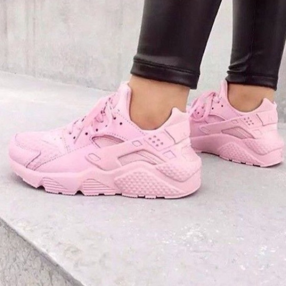 Pink Nike Huaraches